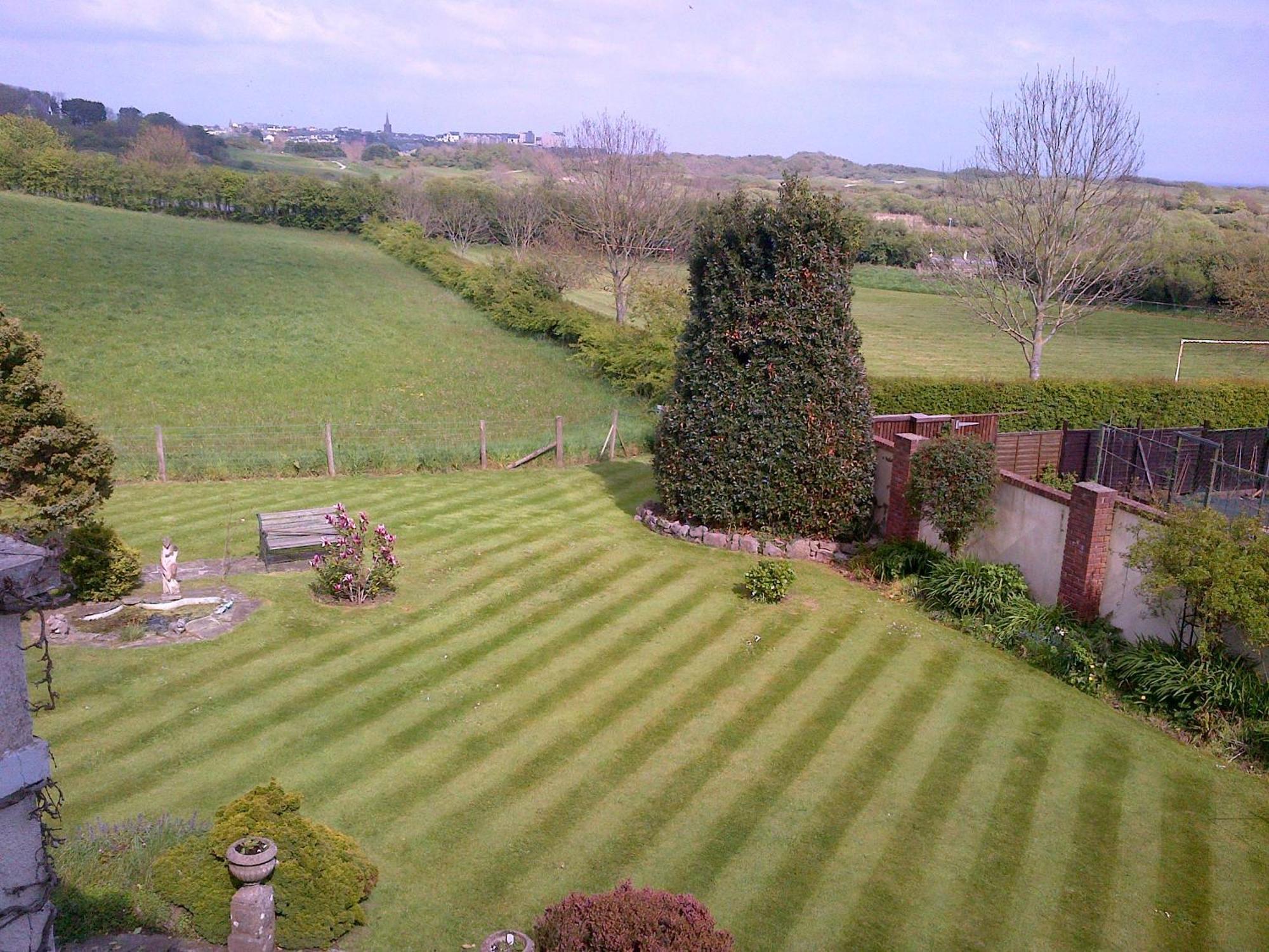 Bed and Breakfast Wychwood House Penally Exterior foto