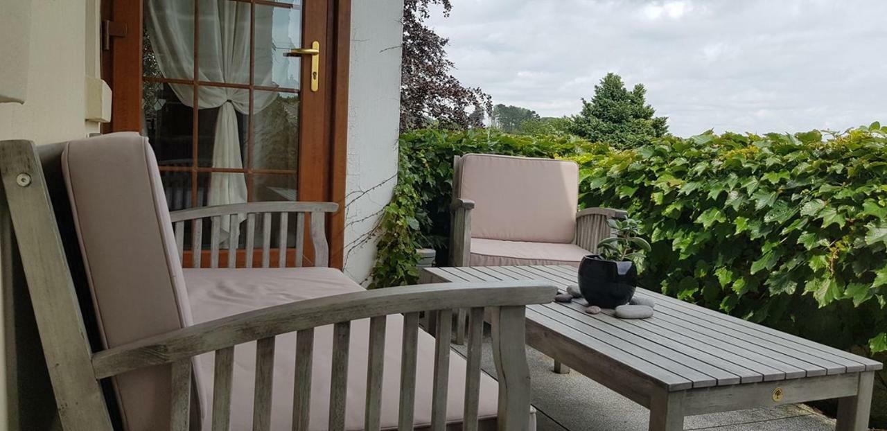 Bed and Breakfast Wychwood House Penally Exterior foto